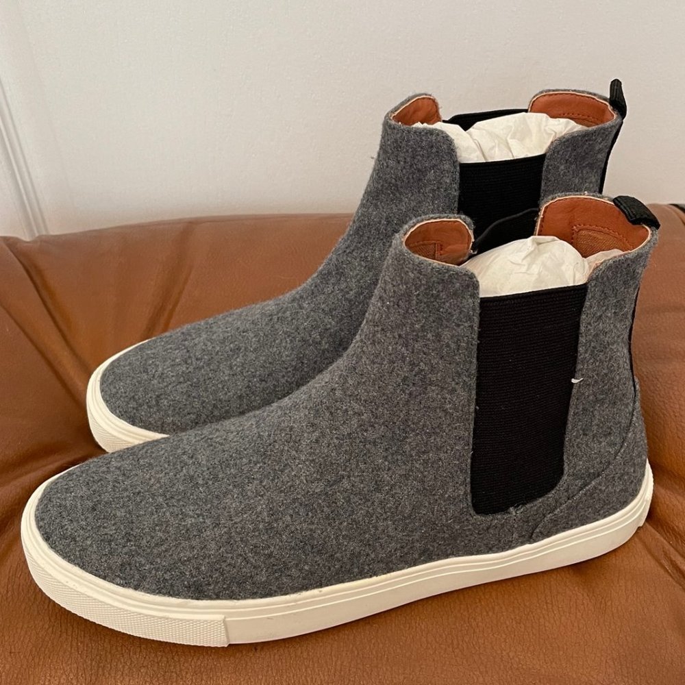 Chelsea Sneaker